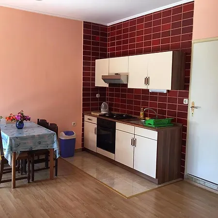 Sime 23 Apartment